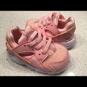 Nike Pink Sneakers